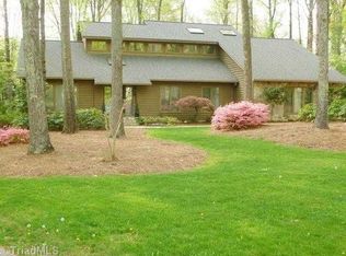 4012 Tanbark Ct, Greensboro, NC 27407