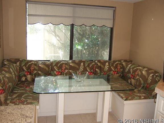 5th image of 609 Saint Andrews Blvd