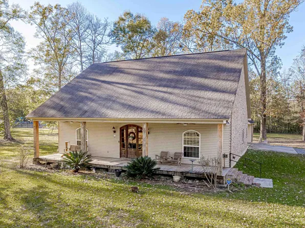 15019 Peairs Rd, Pride, LA 70770