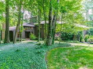 38751 Dodds Lndg, Willoughby hills, OH 44094