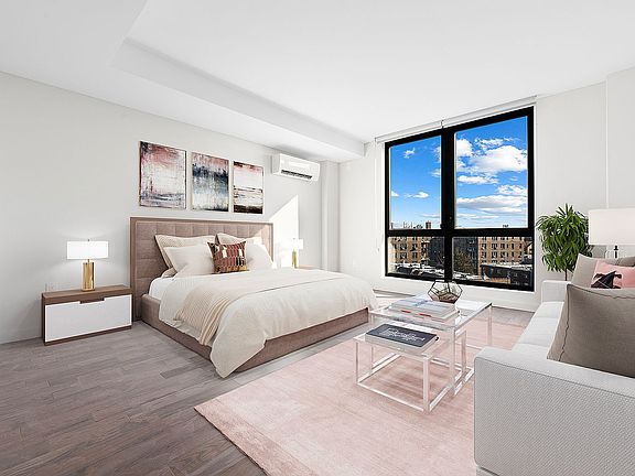4th image of 91-09 Roosevelt Ave #614