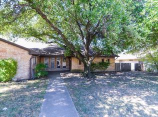 4837 Berridge Ln, Dallas, TX 75227