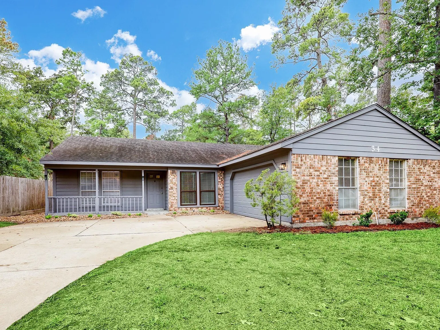3 bed, 2.0 bath, 1647 sqft, $2,250 — Photo 2