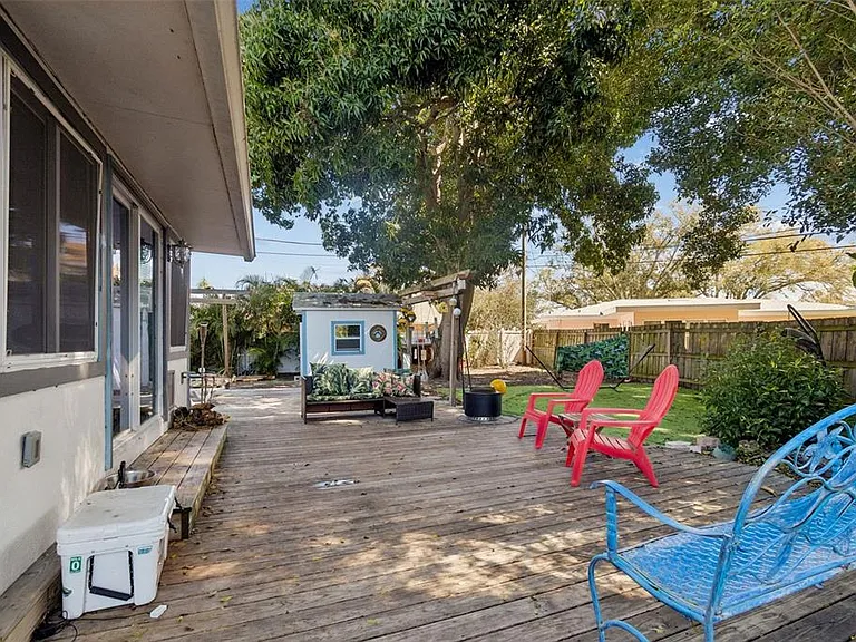 2120 Coronada Way S — Photo 45