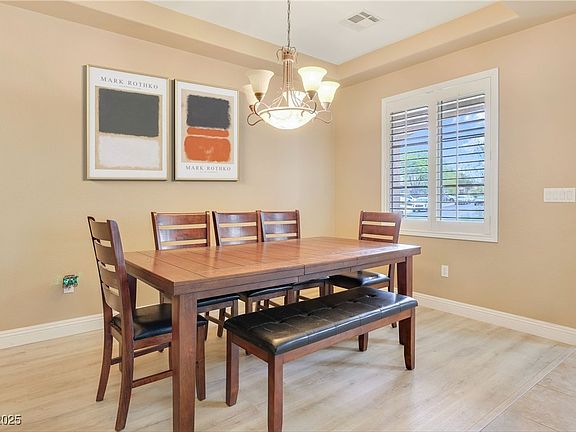 3rd image of 1405 Peyton Stewart Ct