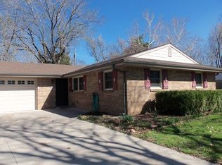 1812 Browning Ave, Manhattan, KS 66502
