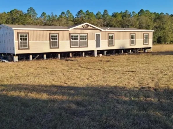 3820 Smith Berry Rd NE, Glennville, GA 30427