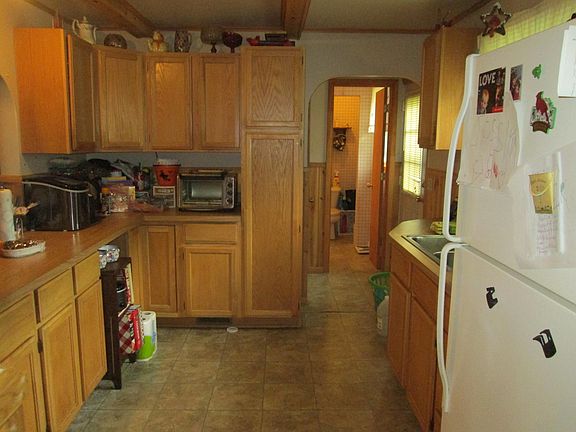 4th image of 4270 Montmorency St
