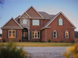 4342 Whirlaway Dr, Murfreesboro, TN 37127