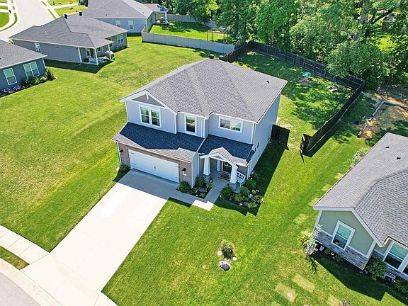 2nd image of 2300 Antilles Dr