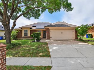 6637 Whitley Rd, Watauga, TX 76148