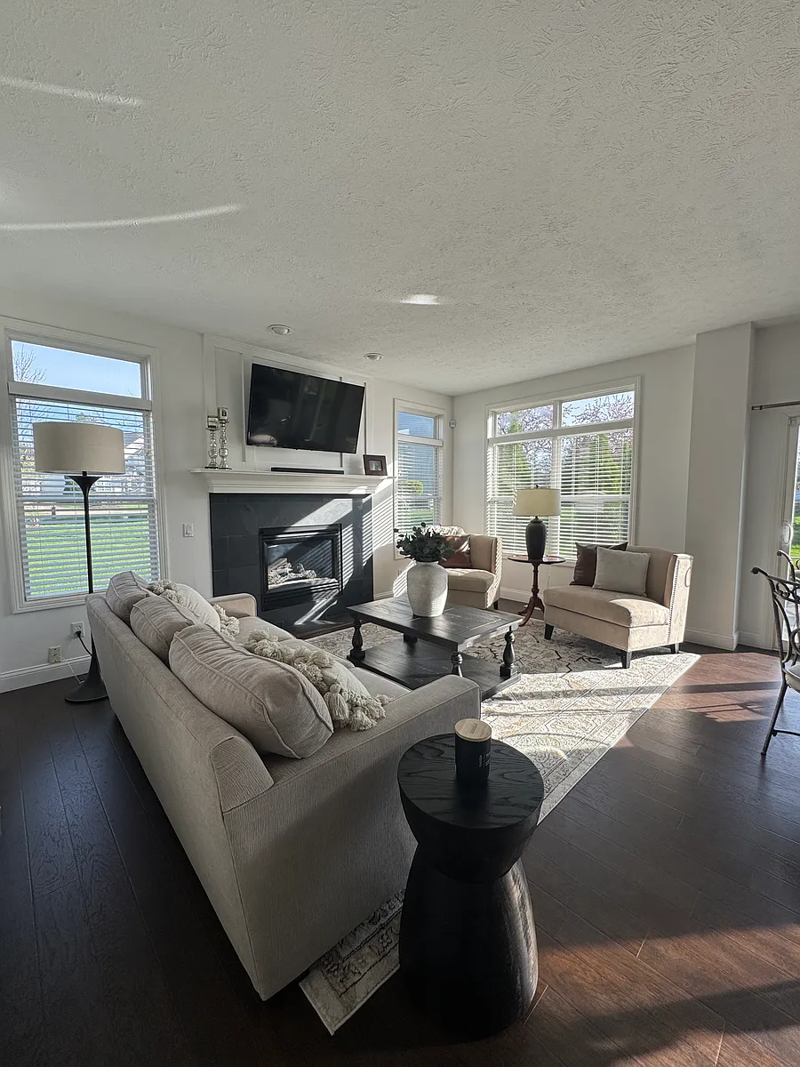 Building Photo - 1320 Fieldstone Ct