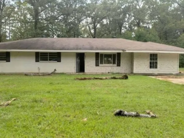 8859 Hurst St, Bastrop, LA 71220