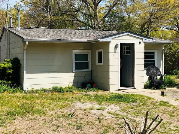 11 Central Ave, Waretown, NJ 08758