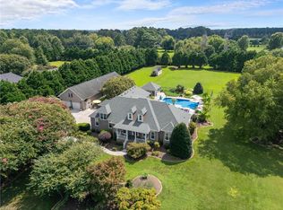 307 Hickory Station Dr, Chesapeake, VA 23322