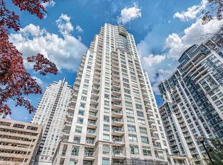 21 Hillcrest Ave #2107, Toronto, ON M2N 7K2