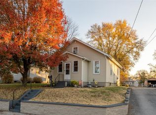 778 N 6th St, Ste Genevieve, MO 63670