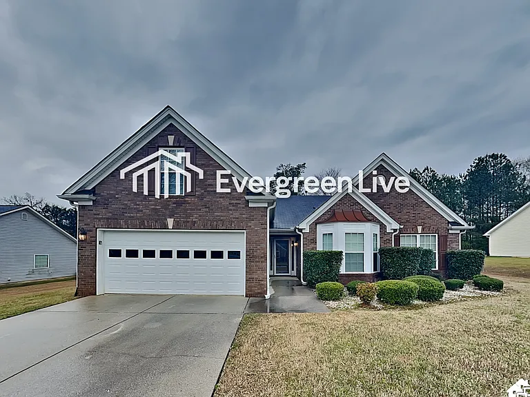 1765 Cedar Walk Ln — Photo 1
