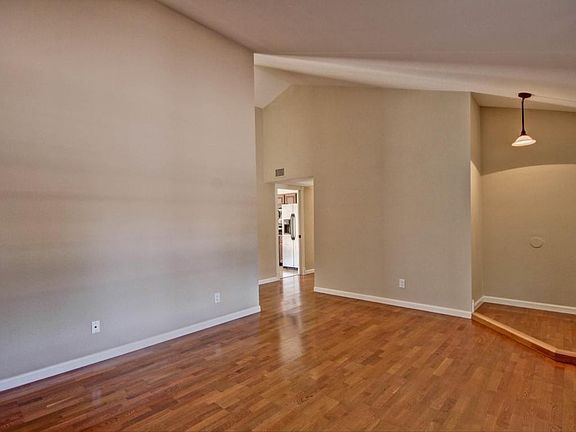 3rd image of 3716 E Pueblo Ave