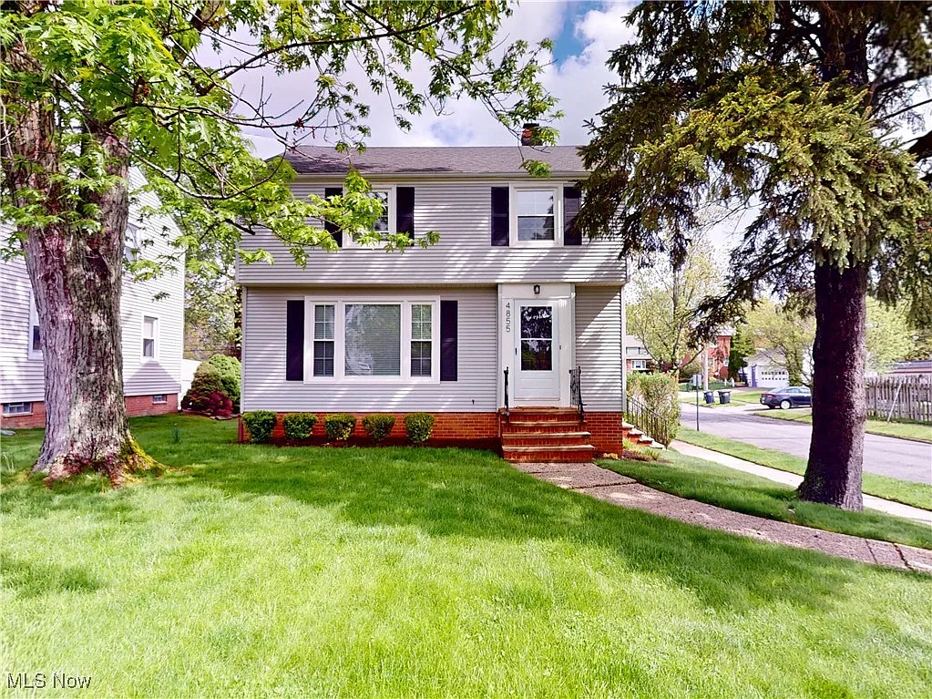 4855 Westbourne Rd photo 1