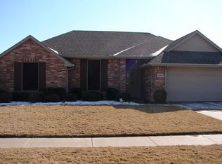 6226 Bentwood Dr, Midlothian, TX 76065