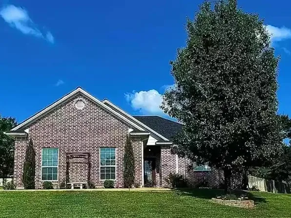 163 Quarry Ln, Nacogdoches, TX 75965