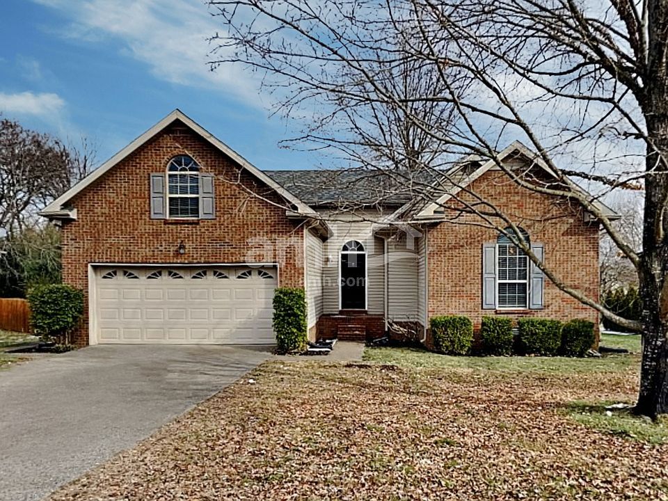 1st image of 1212 Wembley Ct