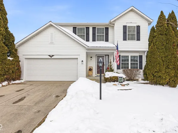 13926 Wakefield Pl, Fishers, IN 46038