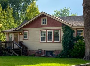 2033 Elmhurst Dr, Rapid City, SD 57702