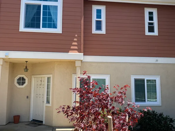 15 Manchester Ln, Fairfield, CA 94533