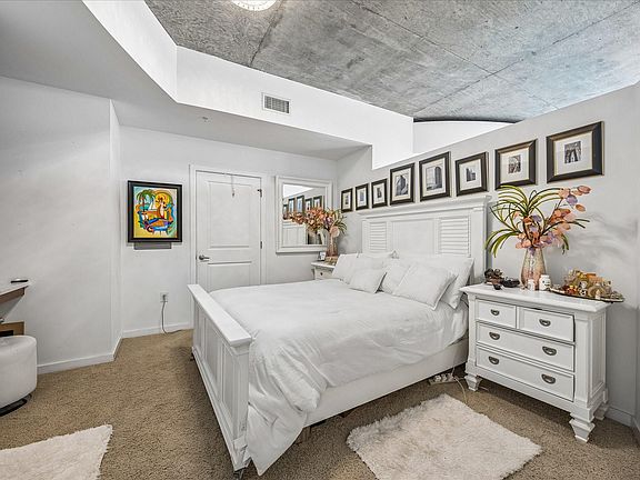 2nd image of 5925 Almeda Rd Unit 11907