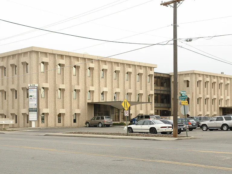 112 N University Rd #B — Photo 3