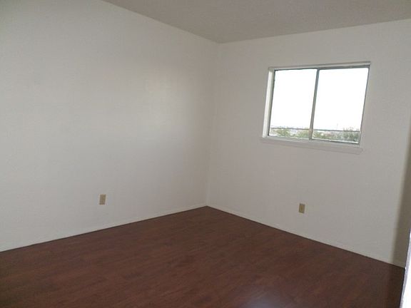 3rd image of 8808 Lawson St APT 10
