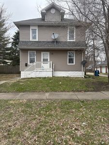 943 E Bourbonnais St, Kankakee, IL, 60901
