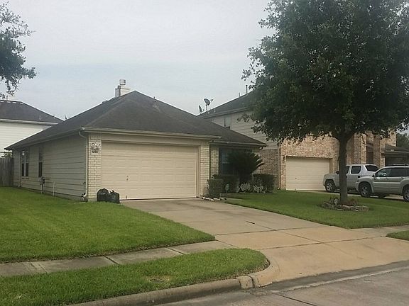 3rd image of 1235 Americana Dr