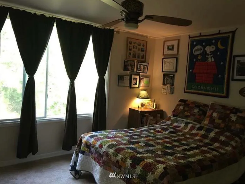 617 View Ct
