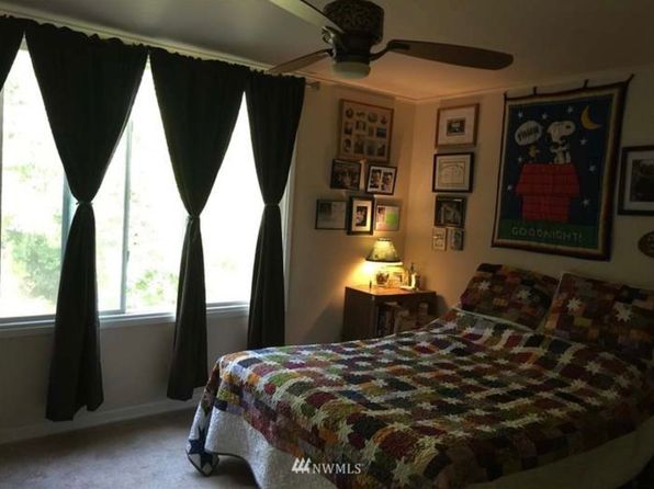 617 View Ct