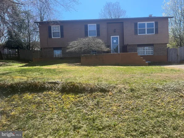 5824 Jackson Rd, Fredericksburg, VA 22407