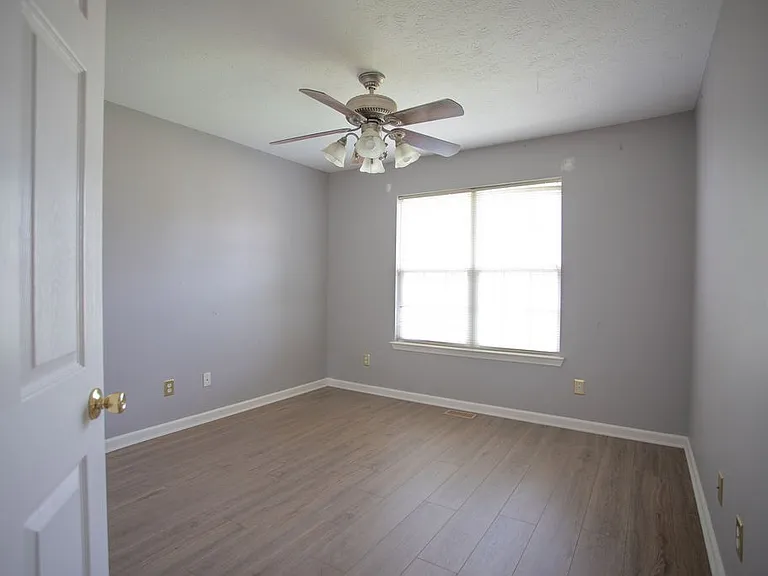 3441 Cross Meadow Dr — Photo 12