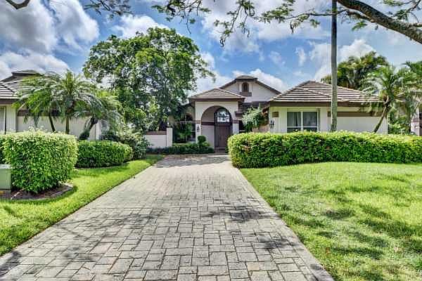 Home For Sale In Broken Sound Country Club