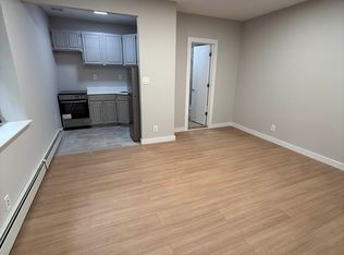 417 W 47th St FRONT 1B, New York, NY 10036