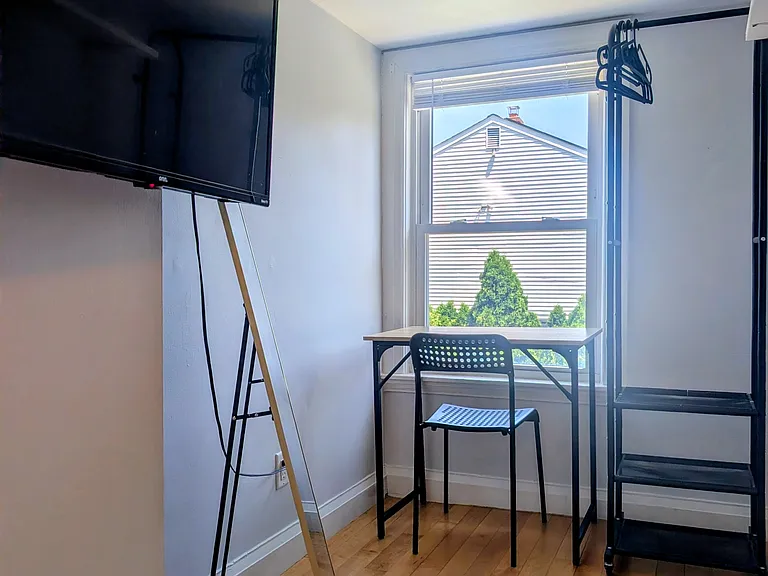 306 Riverside Ave #2 — Photo 17