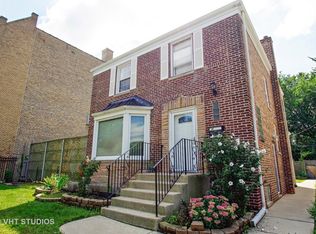 2733 W Jarvis Ave, Chicago, IL