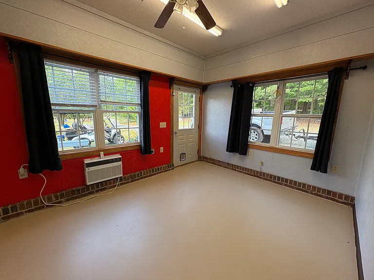 Office:bedroom
