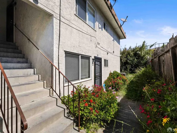 2120 E 22nd St, Oakland, CA 94606