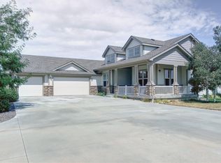 492 Valley Way, Bennett, CO 80102