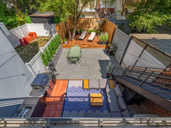 649 De Kalb Avenue image 25 of 29