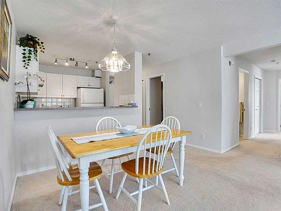 4th image of 11 Chaparral Ridge Dr SE #1211