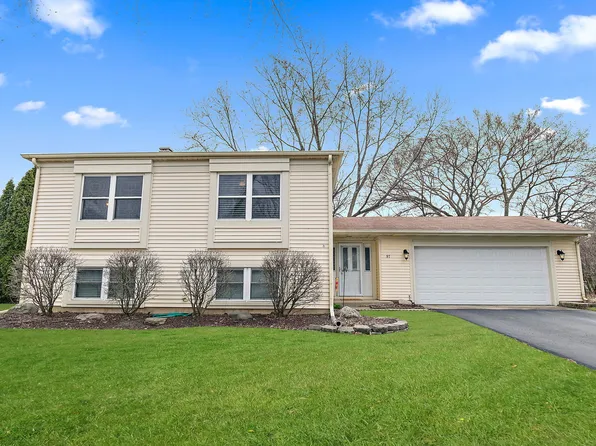 97 Asbury Ln, Cary, IL 60013