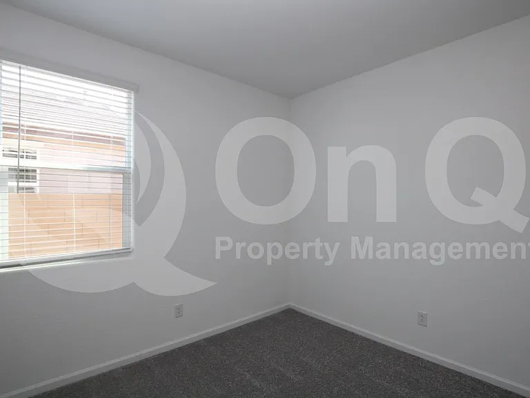 36400 W Mediterranean Way — Photo 10